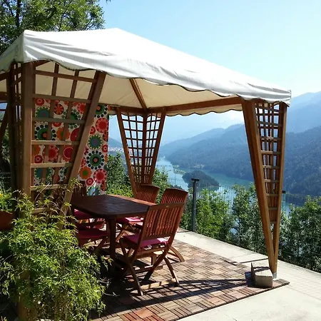 Dolomiti Apartament *
